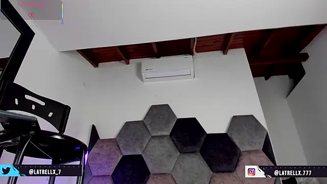 Latrellx7 webcam