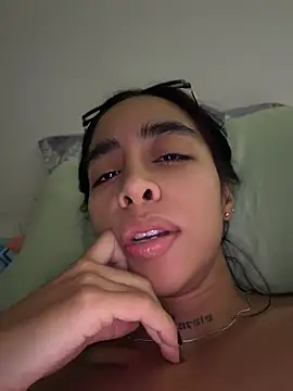 sophierooy22 webcam