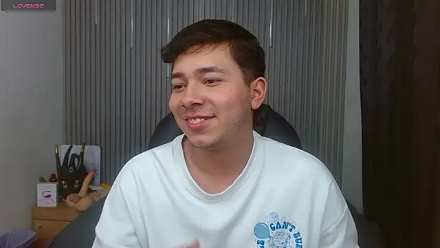 Julian_Smith21 webcam