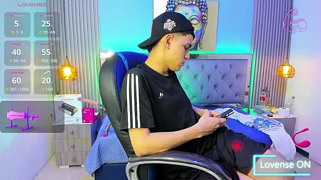 Ethanx18_ webcam