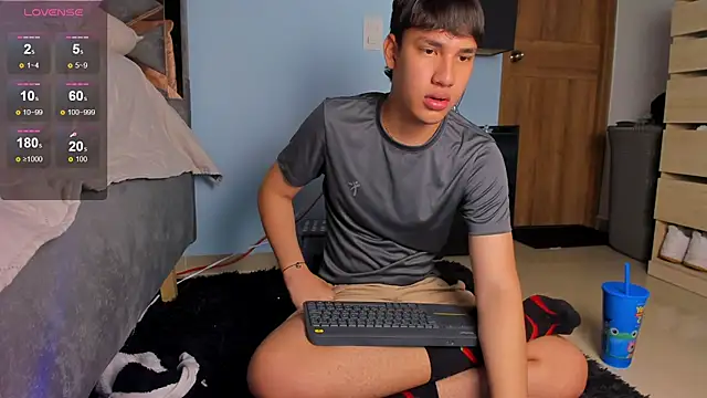 Angel__TheKing webcam