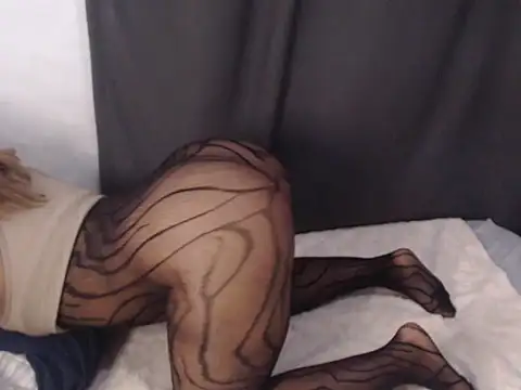 VelvetBooty webcam