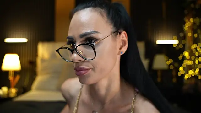 KatiaDivine webcam