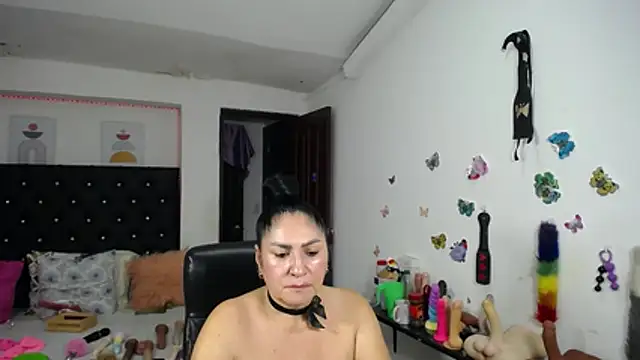 mature_bigboobs10 webcam