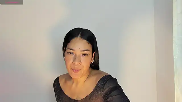 bella_hadid1_ webcam