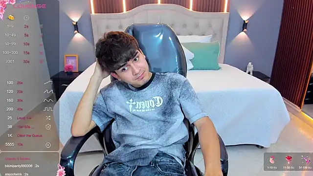 Tommy18__ webcam
