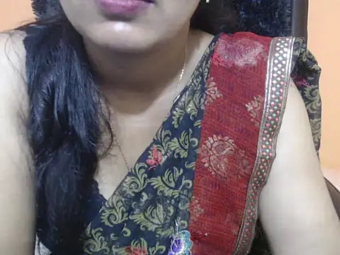 Kudi_Kiyara webcam