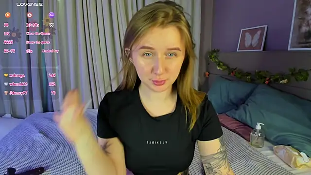 Rina_Panic webcam