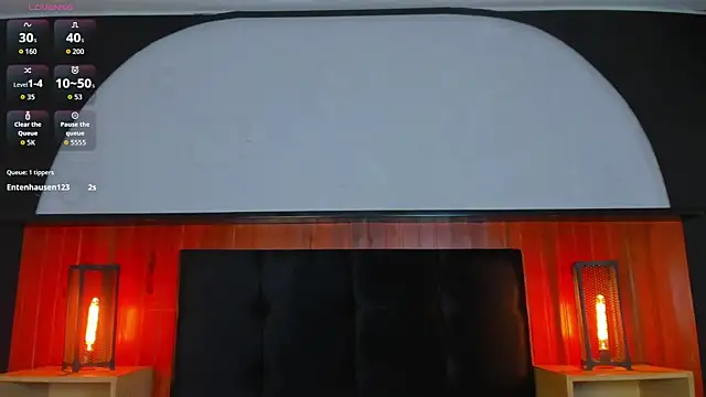 Leo_Savage_ webcam