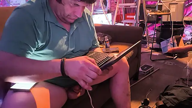 ctguybj webcam