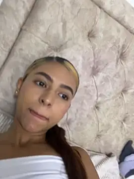 Criss_Ariana30 webcam