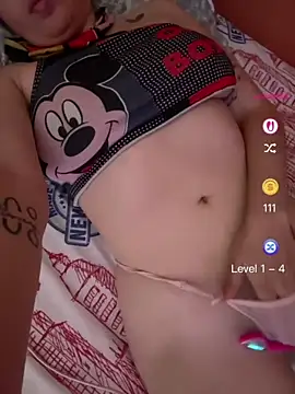 Annie_loveer webcam
