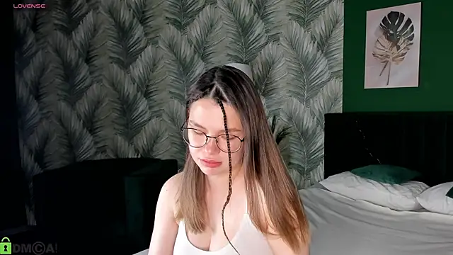 Alice_Ruby1 webcam
