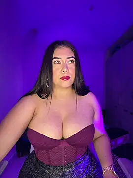cami_ortiz__ webcam