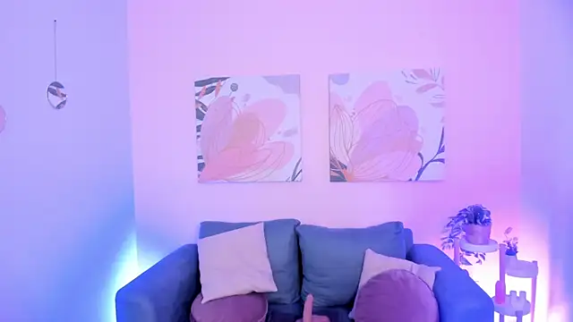 Amber_gold_ webcam