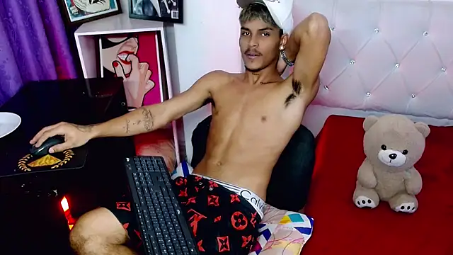 Angel_foxc13