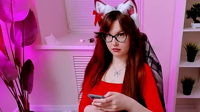 CarolGiggly webcam