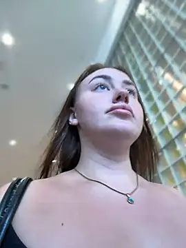 KiraSunshine Live Web Cam Show