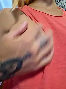kylie_blck (F young) - Countdown+ShowTits+Tonge+1SurpriseVideo