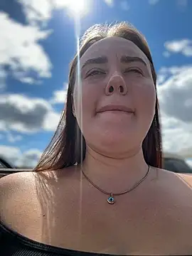 KiraSunshine webcam