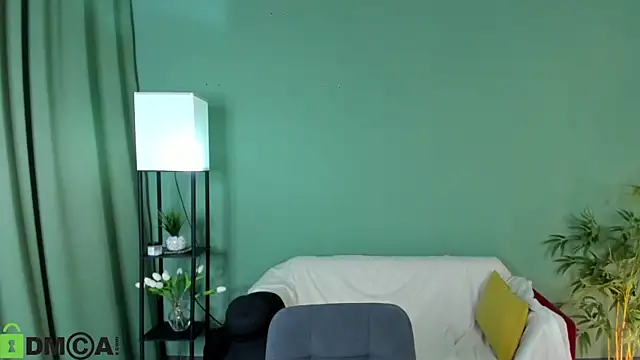 LeticiaRomano webcam