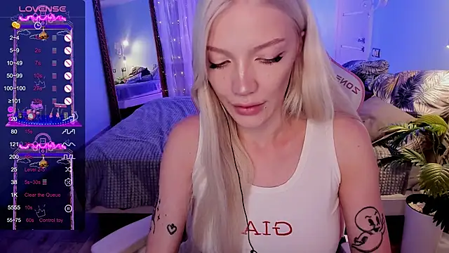 AnyaTaylor_ webcam
