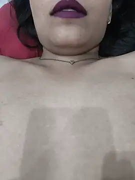 Shalini_gi webcam