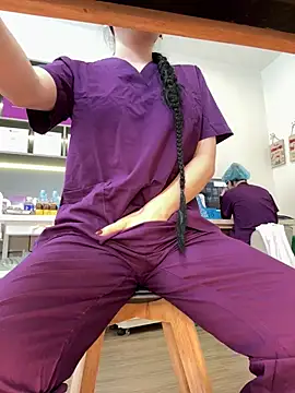 secretly_masturbating Live Web Cam Show