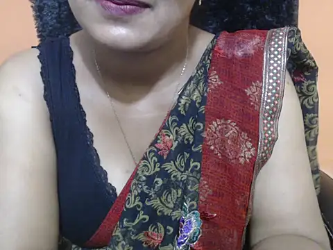 Kudi_Kiyara webcam