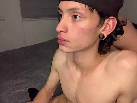 Damn__Love webcam