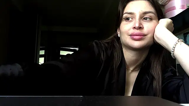 DarkShinese webcam