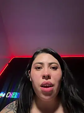 Draculona-666 Live Web Cam Show