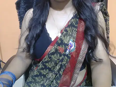Kudi_Kiyara webcam