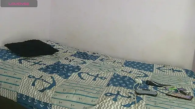 maduro79 - Maduro79's free webcam - UK Sex Cams
