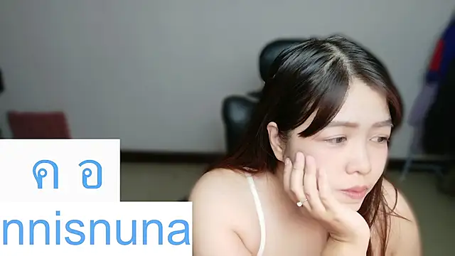 nunanunanuna webcam