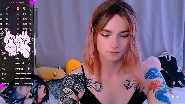 Alice_Hells live cam on StripChat
