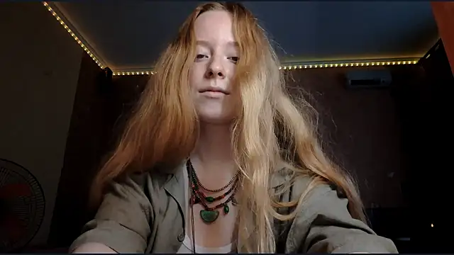 KateVibe_01 webcam