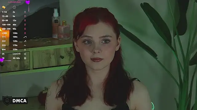 Nora__Ray webcam