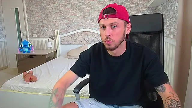 JonahShaw webcam