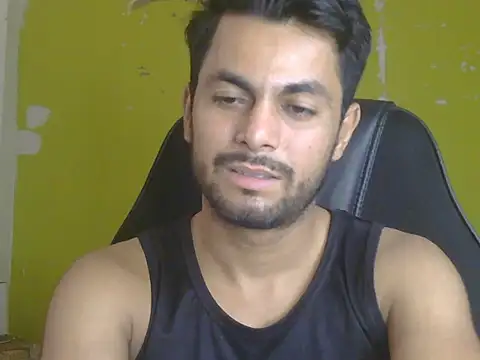 Stubborndesiboy webcam