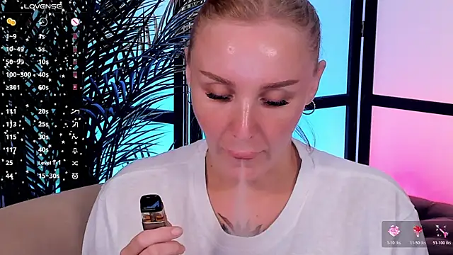 LianaFord webcam