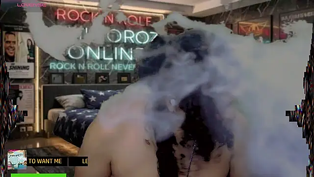chino_roz webcam