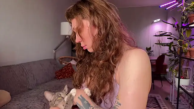 Damsel__ webcam