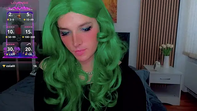 HelenSpellman webcam