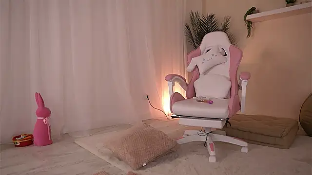 BetsyGonzale webcam