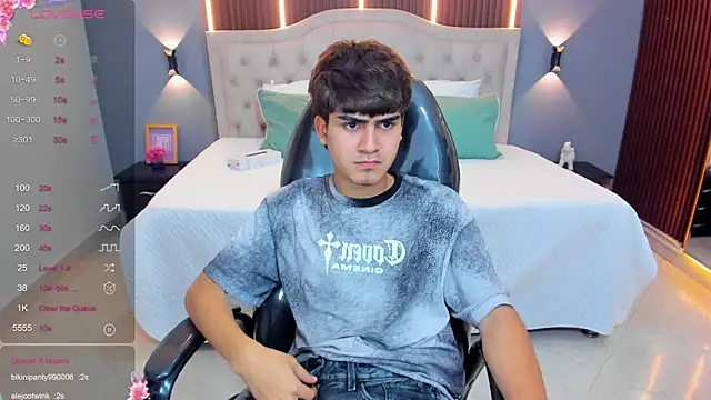 Tommy18__ webcam