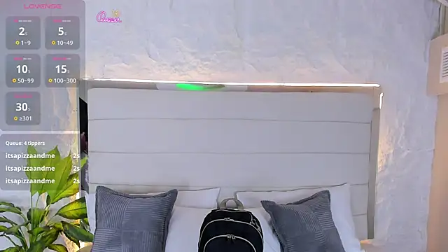 VictoriaVallmont webcam