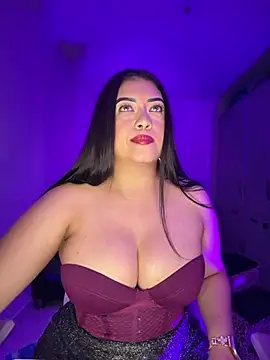 cami_ortiz__ webcam
