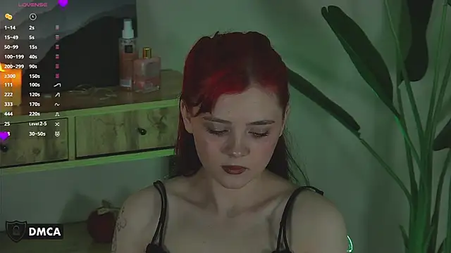 nora__ray - Nora__Ray's free webcam - UK Sex Cams