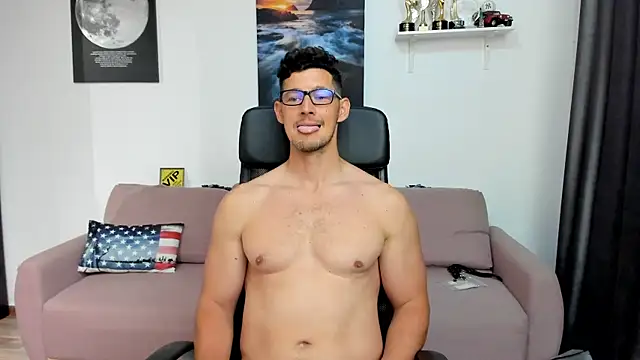 BrutusK08 webcam